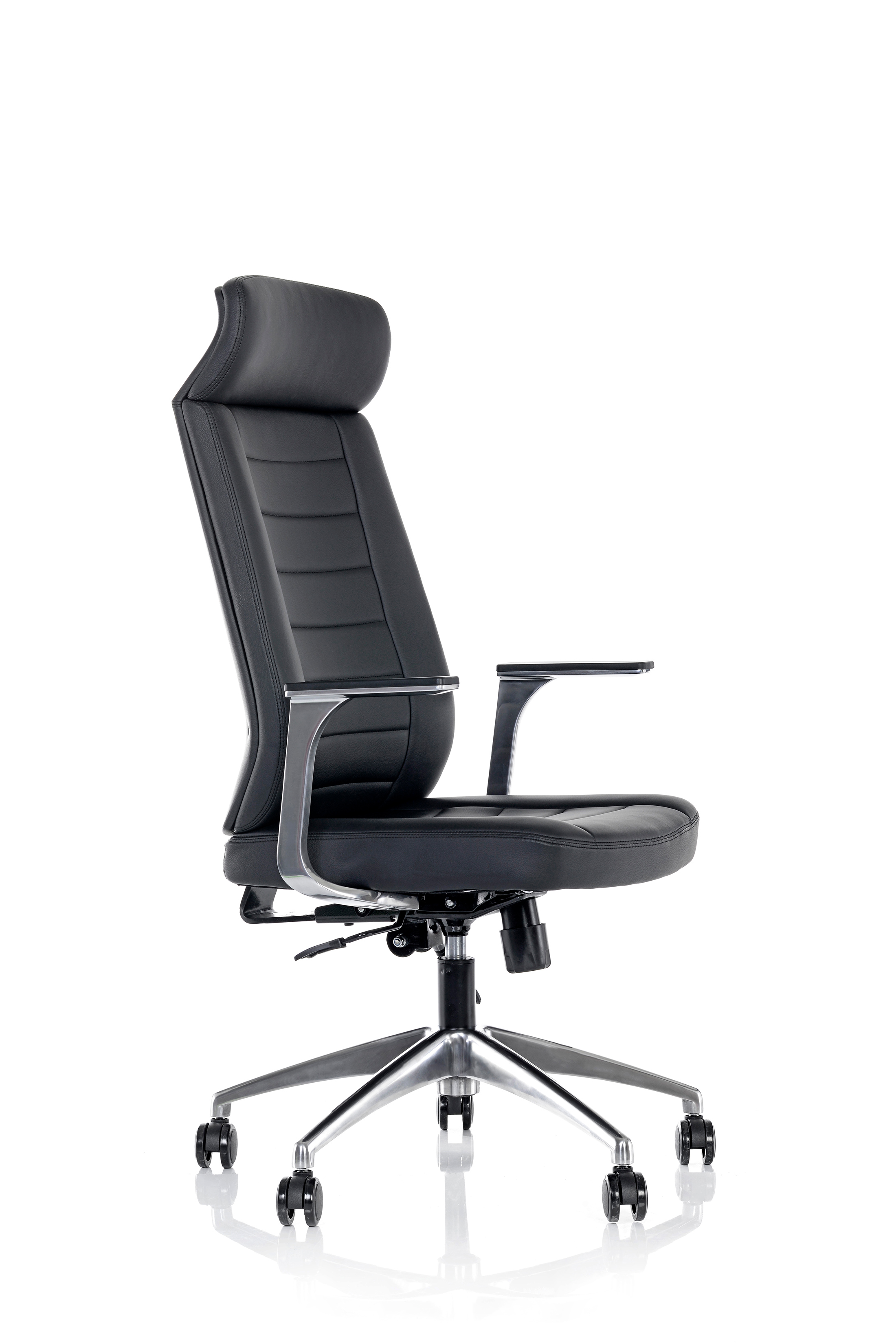 LUCCA 000C MANAGER CHAIR