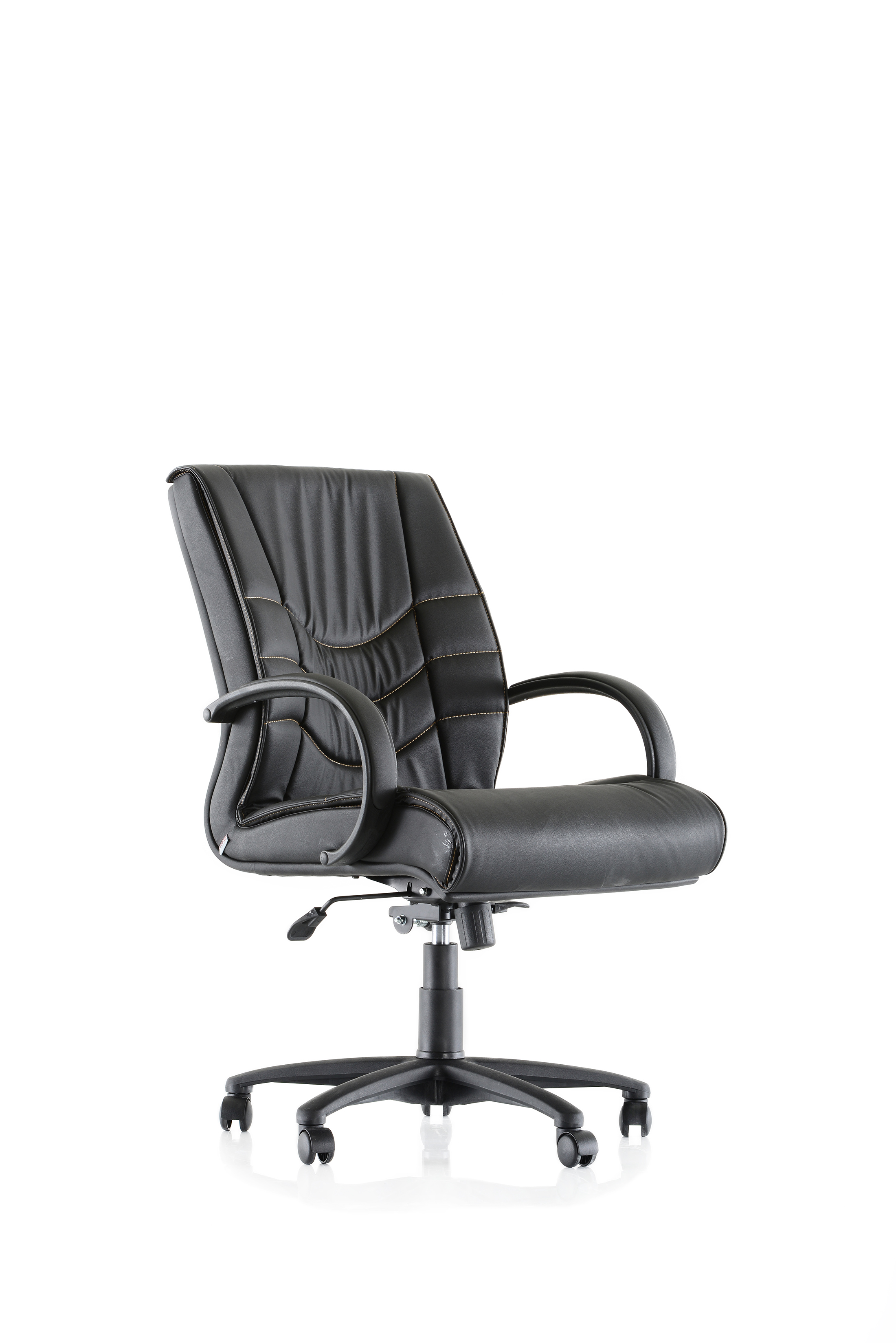 STYLE 100P CHIEF CHAIR