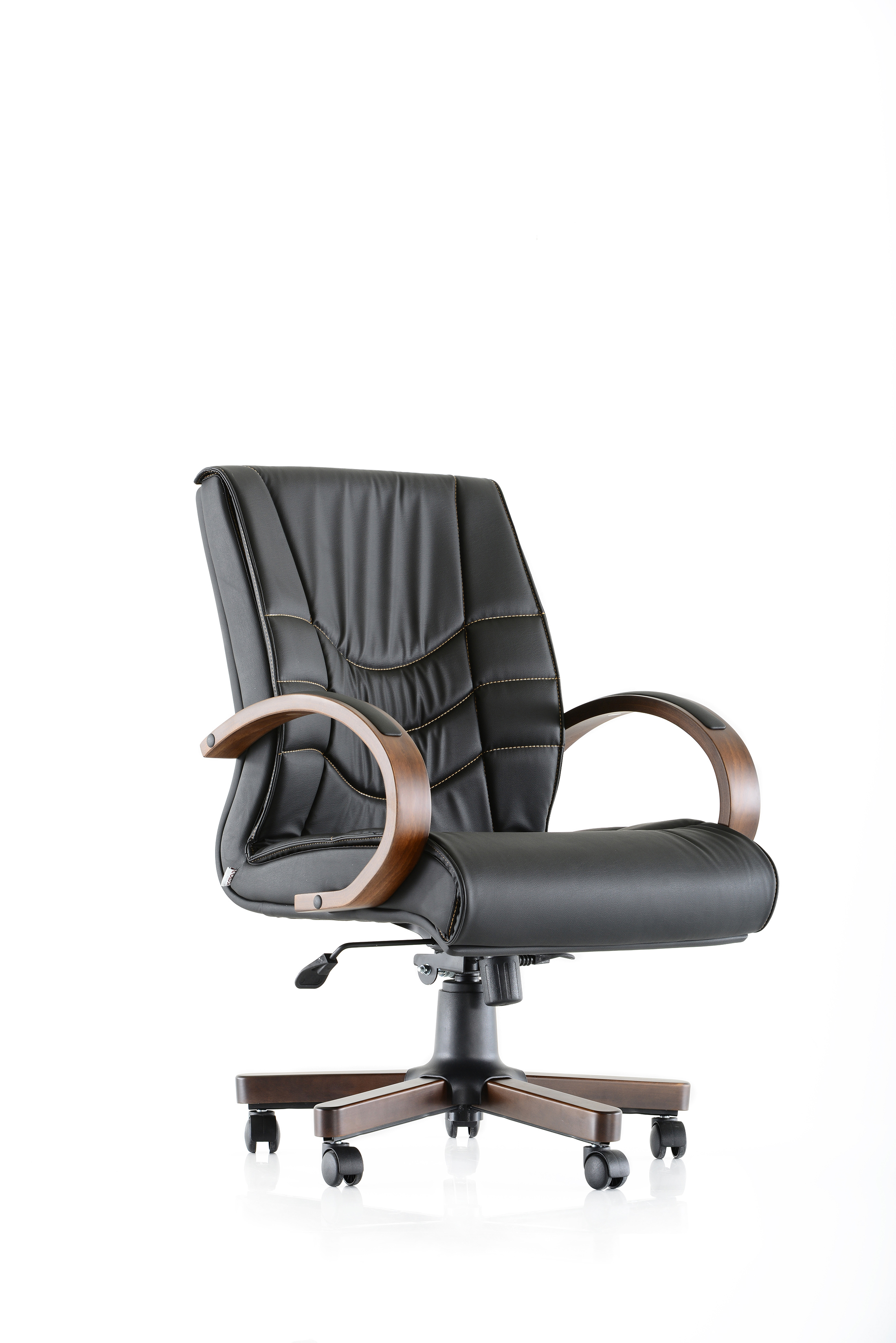 STYLE 100N CHIEF CHAIR